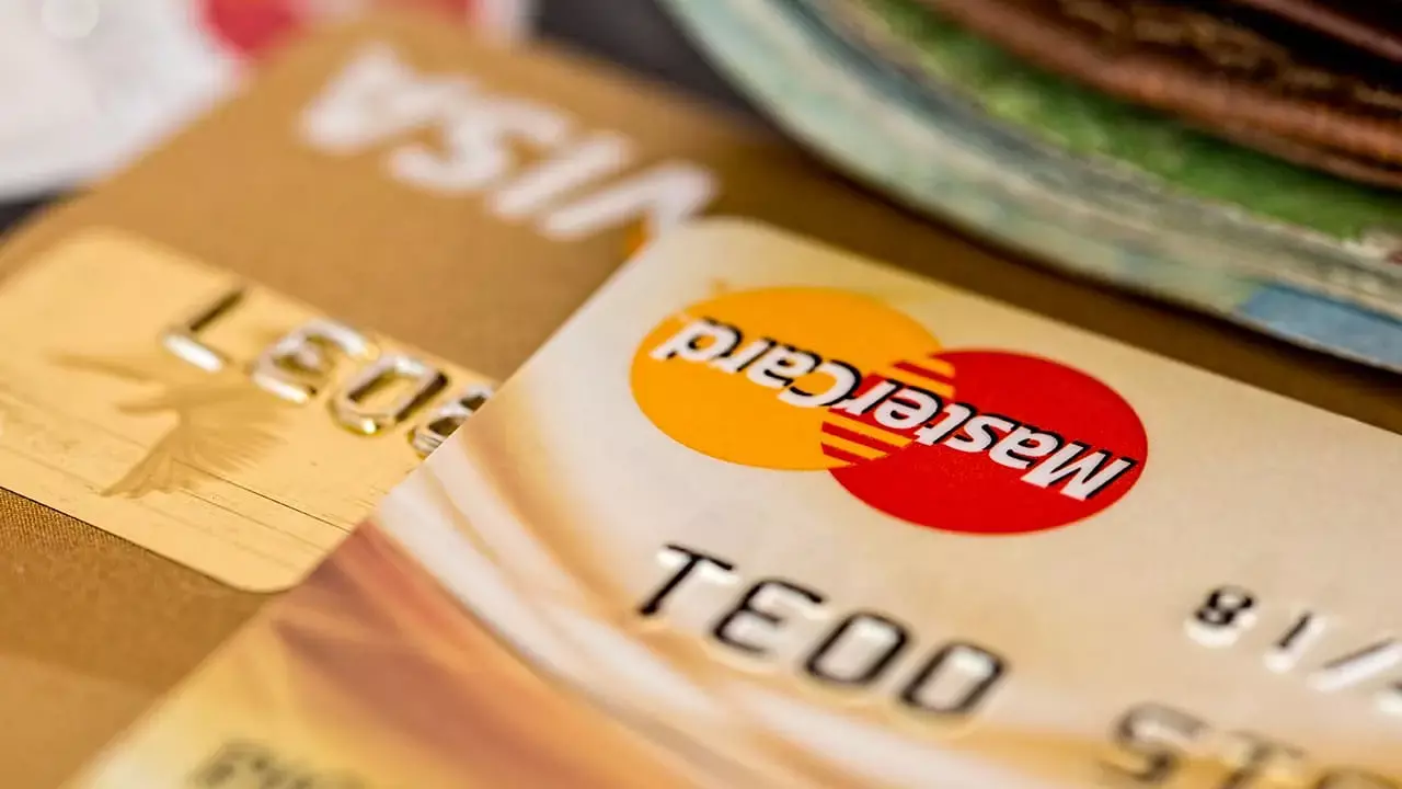 Pourquoi ouvrir un deuxième compte bancaire ?